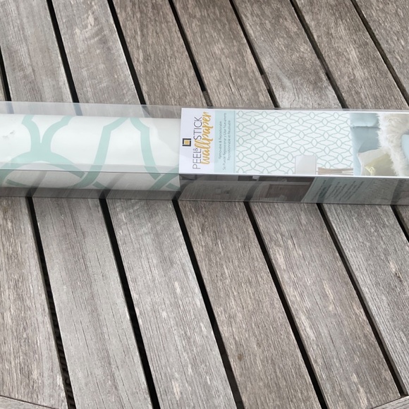 Peel and Stick Paper - Picture 3 of 3